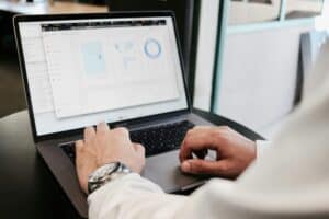 Managing OneDrive with the Sync Health Dashboard